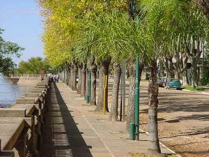 La Costanera